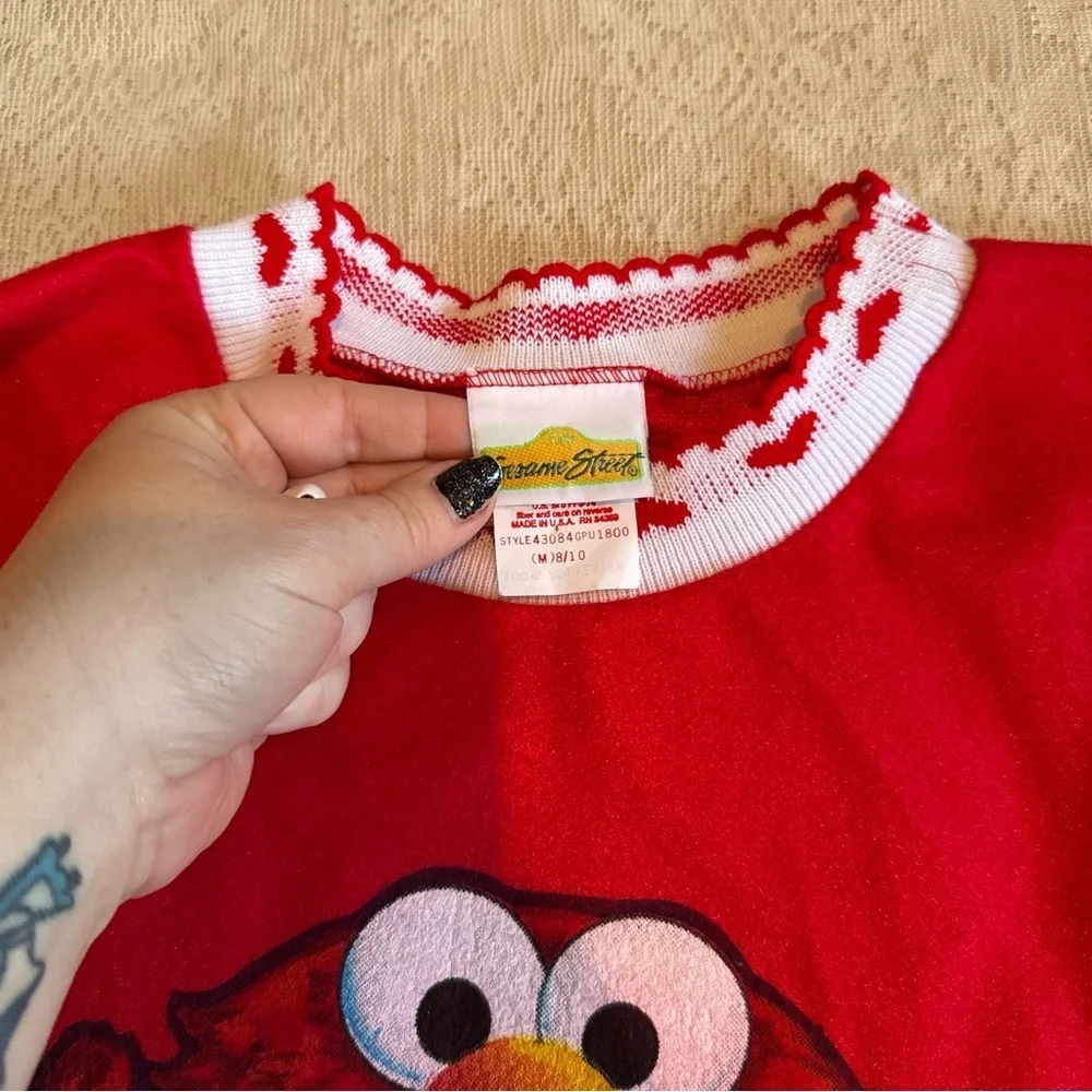 Vintage Elmo Sesame Street Elmo heart trim  nightgown